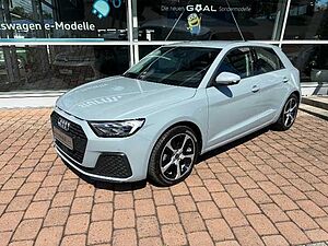 Audi  35 TFSI S tronic *Navi, LED, Kamera*